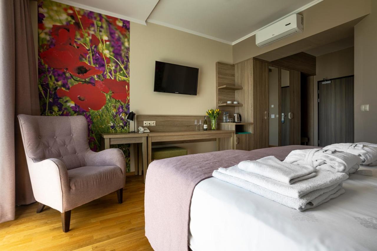 Terma Slowacki Resort Medical Spa Busko-Zdroj Bagian luar foto